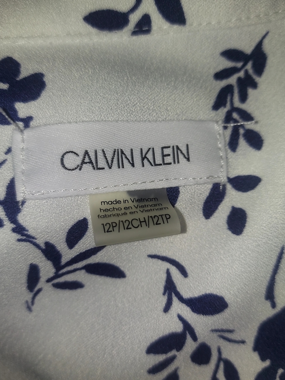 Calvin Klein White Top with Navy Floral Print - Picture 14 of 15